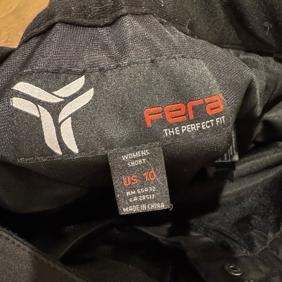 FERA Women’s ski pants SIZE 10 C snowboarding winter outdoor - Picture 4 of 5